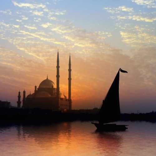 Andere Kulturen kennenlernen: interreligiöser Dialog